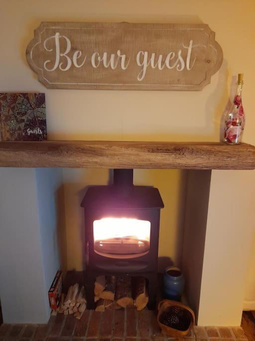 Rose Cottage, 2 Bedroom With Character, Near Southwold Holiday home *
